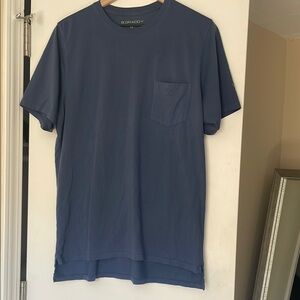 B. Draddy SHORT-SLEEVE POCKET TEEi